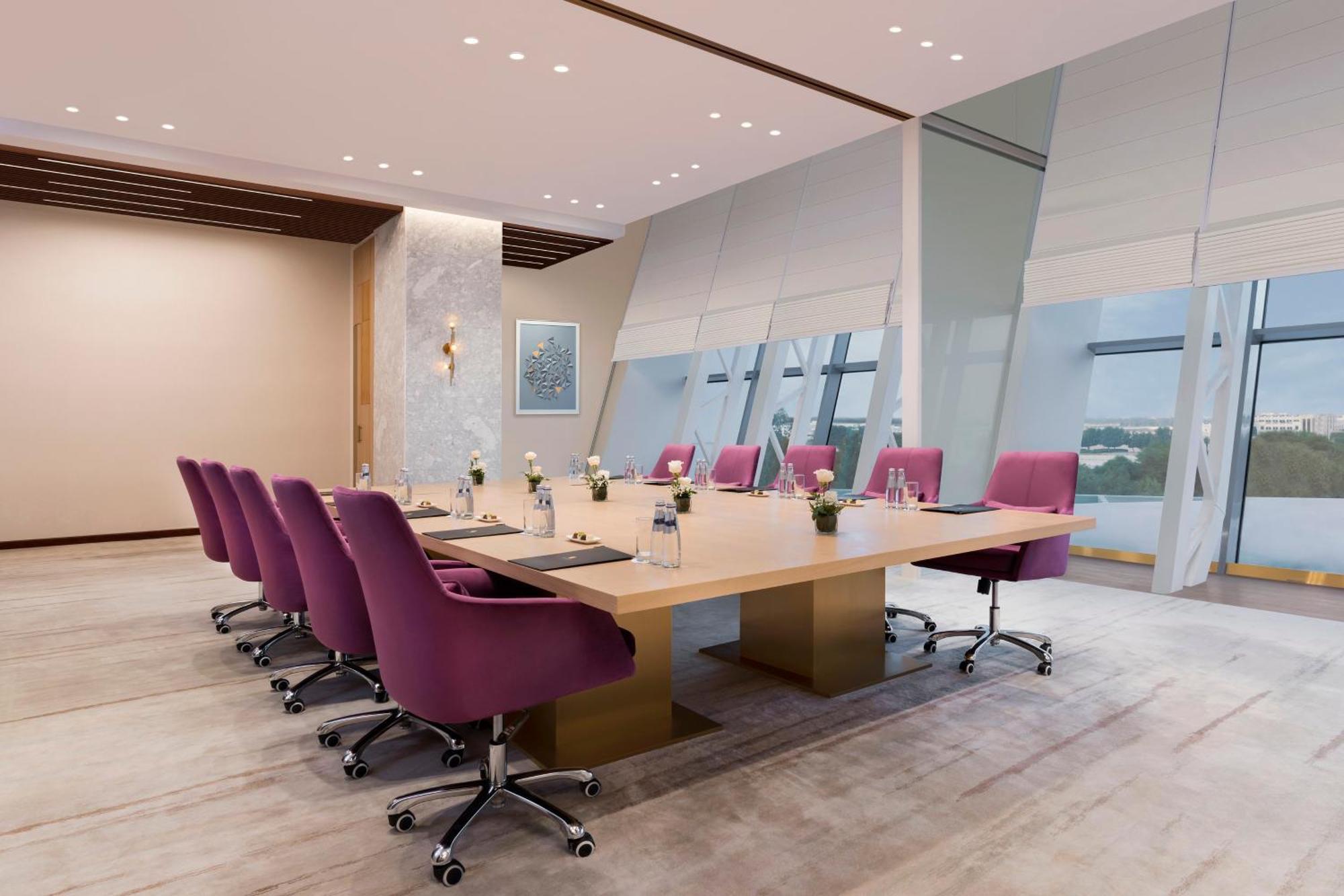 Velero Hotel Doha Lusail מראה חיצוני תמונה Boardroom